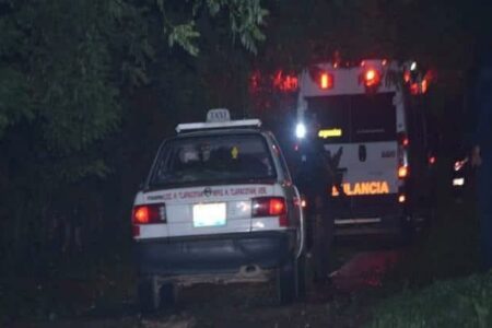 Agreden a taxista a balazos en Tlapacoyan; Murió a bordo de la unidad de alquiler.
