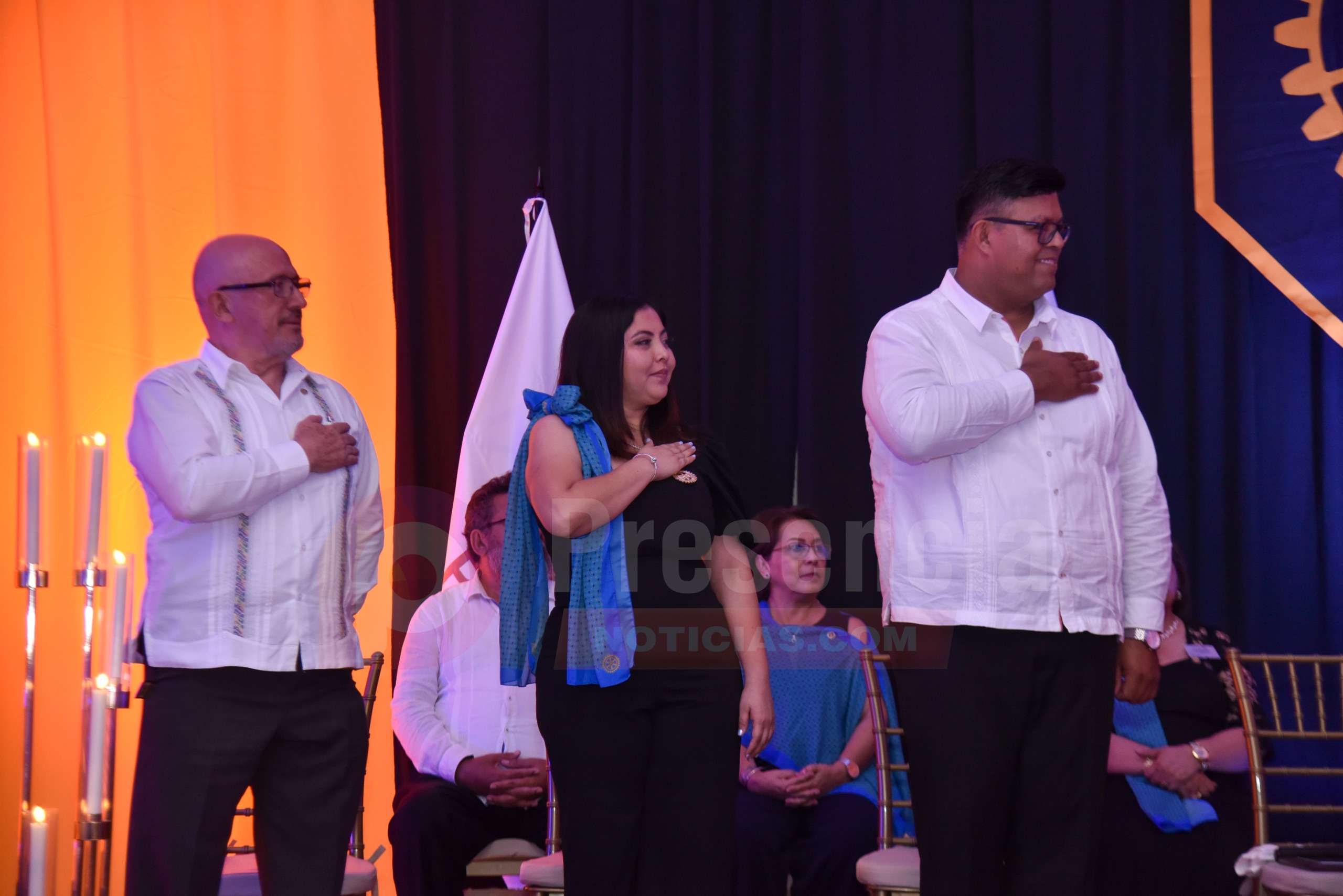 Romeo García López toma protesta como presidente del Club Rotario de Acayucan. Noticias en tiempo real