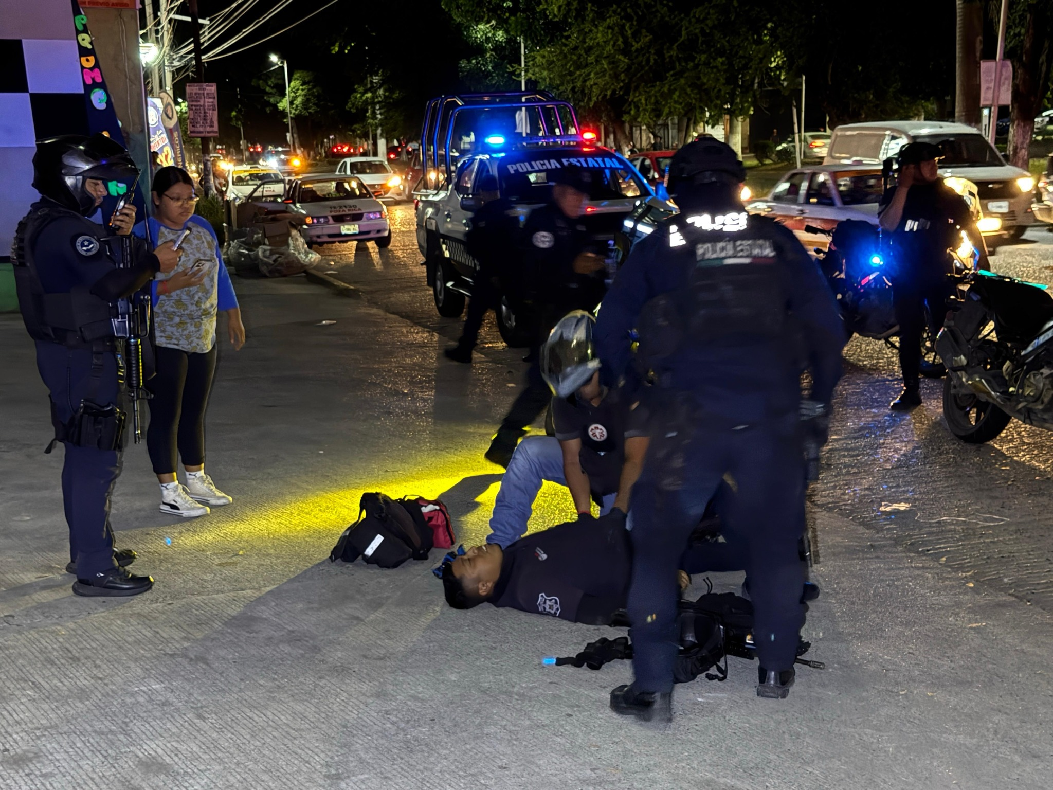 Hospitalizado policía que frustró robo de auto y fue baleado por asaltantes. Noticias en tiempo real