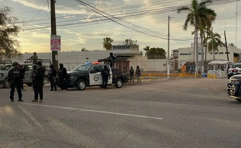 Riña deja un muerto y 3 heridos en el penal estatal de Aguaruto, en Culiacán. Noticias en tiempo real